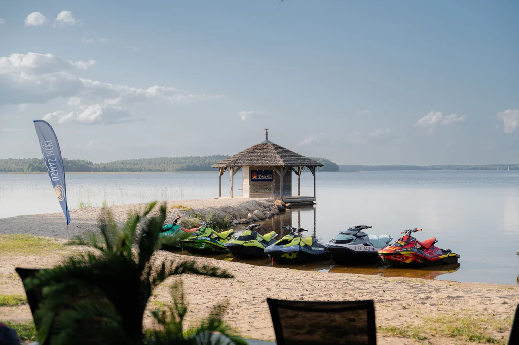 Ūdens motociklu noma