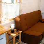 Četrvietīgs namiņš pie ezera